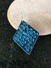 Load image into Gallery viewer, Leather Earrings Turquoise &amp; Dark Blue
