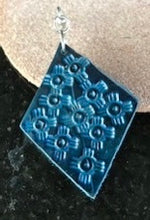 Load image into Gallery viewer, Leather Earrings Turquoise &amp; Dark Blue
