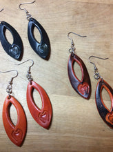 Load image into Gallery viewer, Leather Earrings in Eclipse Shape
