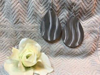 Teardrop Leather Earrings in Gray Tones