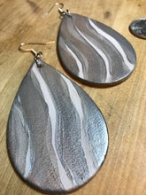 Load image into Gallery viewer, Teardrop Leather Earrings in Gray Tones
