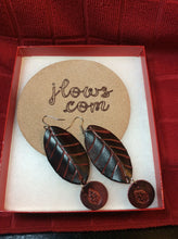 Load image into Gallery viewer, Leaf Earrings with Ladybugs in Leather
